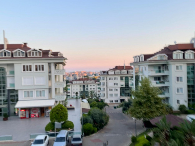 Уютная меблированная квартира планировки 1+1, 70м2 в районе Оба - Ракурс 3