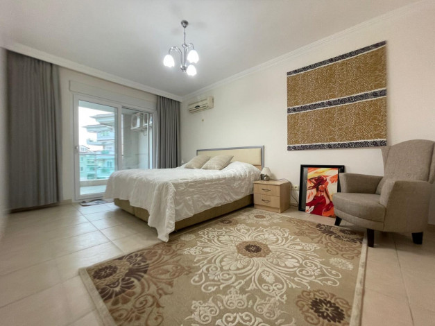 Уютная меблированная квартира планировки 1+1, 70м2 в районе Оба - Ракурс 5