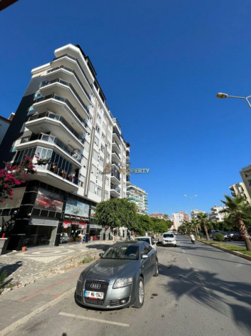 Большая меблированная квартира планировки 1+1, 80м2 с видом на море, Махмутлар - Ракурс 3