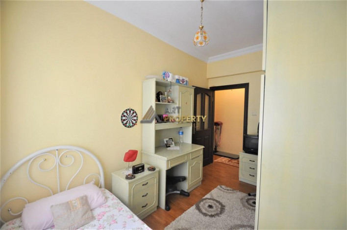 Меблированная квартира планировки 3+1, 130м2 в шаговой доступности от пляжа Клеопатра - Ракурс 2