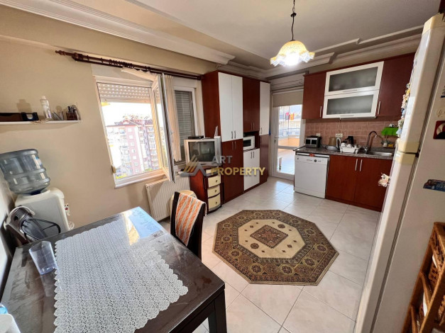 Квартира планировки 3+1, 185м2 с отдельной кухней с видом на море и крепость, центр Алании - Ракурс 15