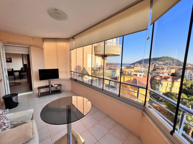 Квартира планировки 3+1, 185м2 с отдельной кухней с видом на море и крепость, центр Алании - Ракурс 18