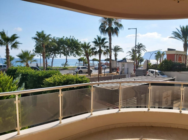 Большая квартира 3+1 с видом на море в районе Оба города Аланья, 135 м2 - Ракурс 25