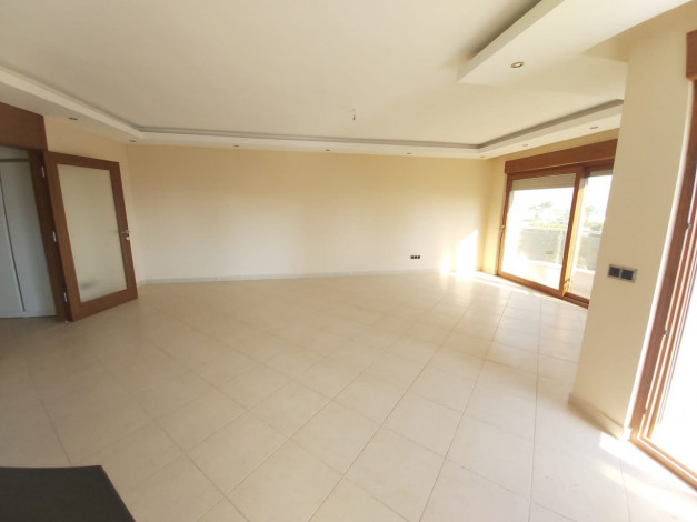 Большая квартира 3+1 с видом на море в районе Оба города Аланья, 135 м2 - Ракурс 30