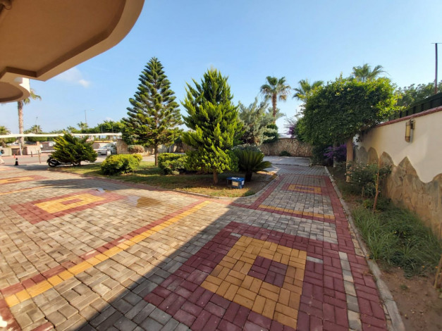 Большая квартира 3+1 с видом на море в районе Оба города Аланья, 135 м2 - Ракурс 35