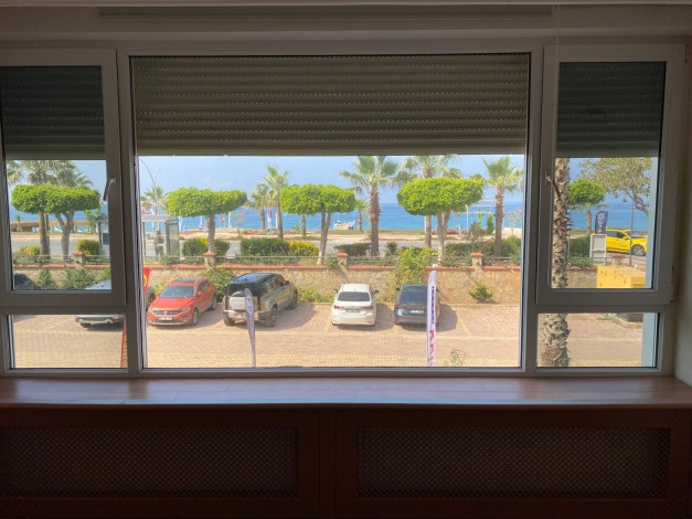 Большая квартира планировки 4+1, 220м2 c видом на море в районе Оба - Ракурс 5