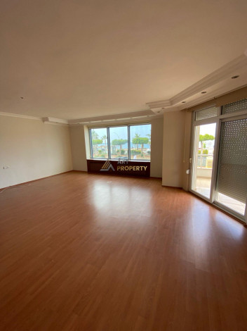 Большая квартира планировки 4+1, 220м2 c видом на море в районе Оба - Ракурс 25