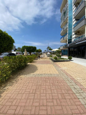 Большая квартира планировки 4+1, 220м2 c видом на море в районе Оба - Ракурс 31