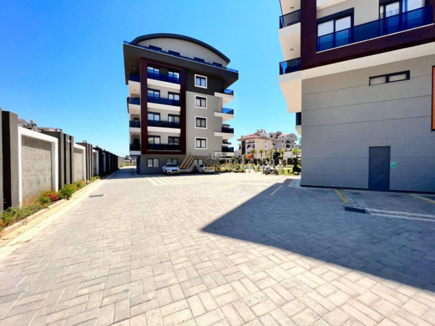 Новый просторный пентхаус планировки 5+1, 320м2 в престижном районе Оба - Ракурс 9