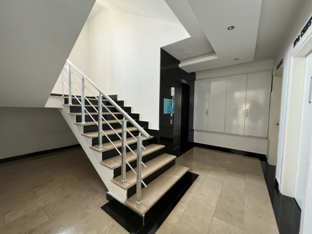 Уютная квартира планировки 1+1 в районе Кестель - Ракурс 10