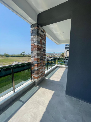 Вилла с собственным садом в районе Манвагат - Ракурс 44