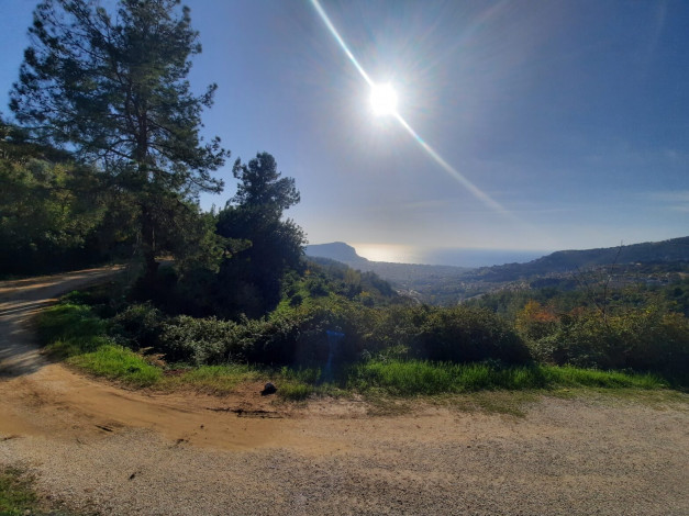 Вилла с потрясающими видовыми характеристиками в престижном районе Бекташ - Ракурс 3