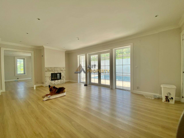 Роскошная вилла в престижном районе Тепе, центр Алании - Ракурс 8