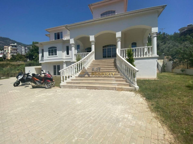 Роскошная вилла в престижном районе Тепе, центр Алании - Ракурс 13