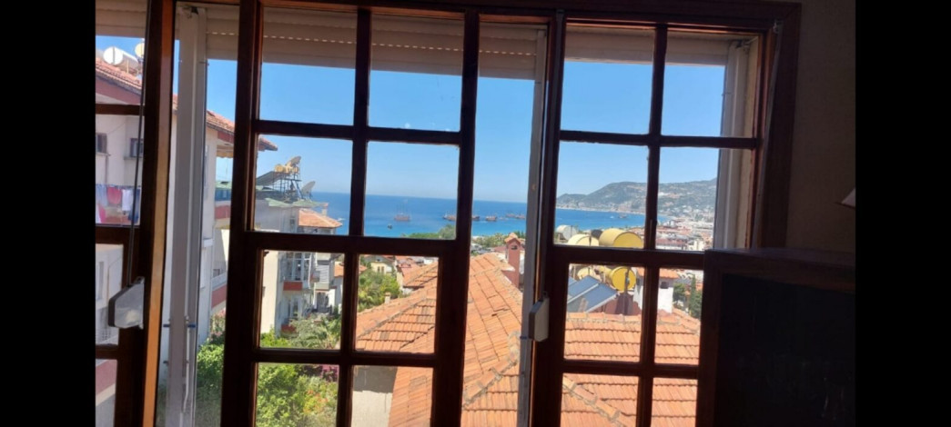 Квартира планировки 2+1, 95м2 с видом на море в центре города Аланья - Ракурс 3