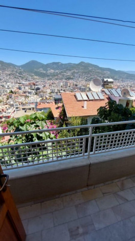 Квартира планировки 2+1, 95м2 с видом на море в центре города Аланья - Ракурс 10