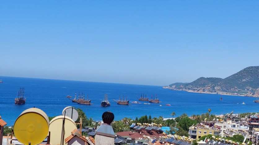 Квартира планировки 2+1, 95м2 с видом на море в центре города Аланья - Ракурс 22