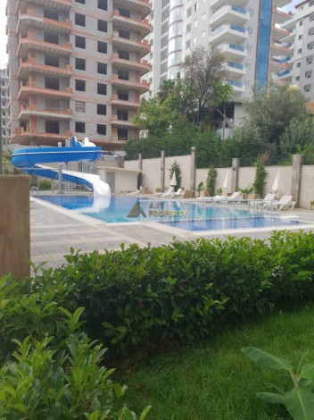 Двухкомнатная меблированная квартира в начале района Махмутлар, 60 м2 - Ракурс 3