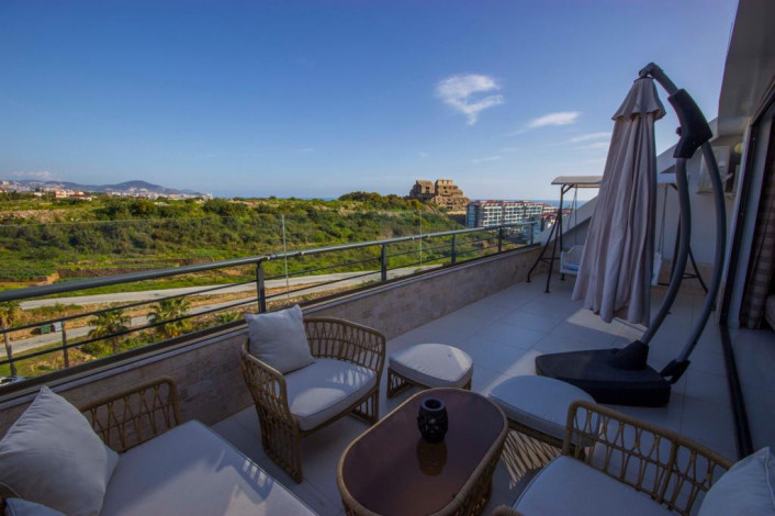 Меблированные двухуровневые апартаменты 3+1 с современным дизайном в Кестель, 155м2 - Ракурс 4