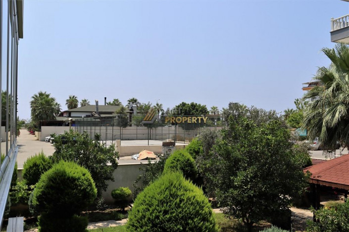 Уютный меблированный пентхаус 3+1, 150м2 в район Кестель - Ракурс 48