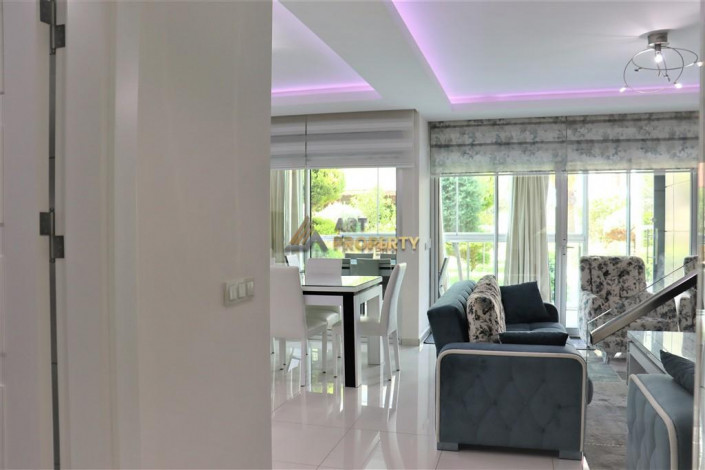 Уютный меблированный пентхаус 3+1, 150м2 в район Кестель - Ракурс 51