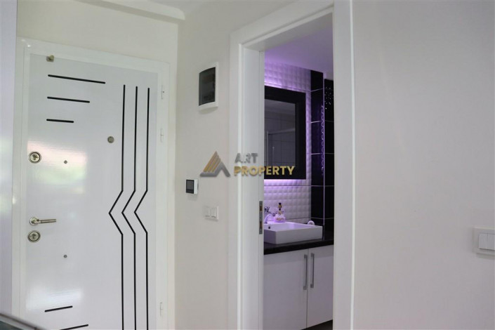 Уютный меблированный пентхаус 3+1, 150м2 в район Кестель - Ракурс 52