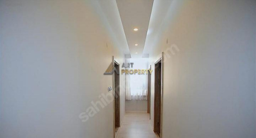 Трехкомнатная меблированная квартира в 50 метрах от моря в Махмутлар, 130м2 - Ракурс 2