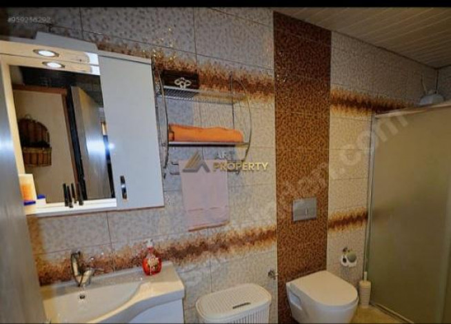 Трехкомнатная меблированная квартира в 50 метрах от моря в Махмутлар, 130м2 - Ракурс 8