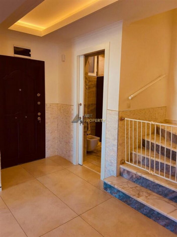 Уютная трехэтажная вилла в районе Дымчай - Ракурс 14