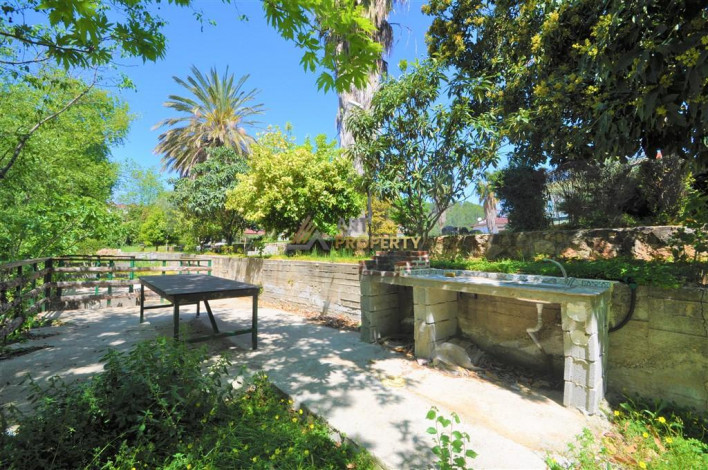 Уютная трехэтажная вилла в районе Дымчай - Ракурс 57