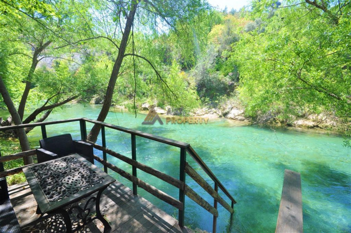 Уютная трехэтажная вилла в районе Дымчай - Ракурс 60