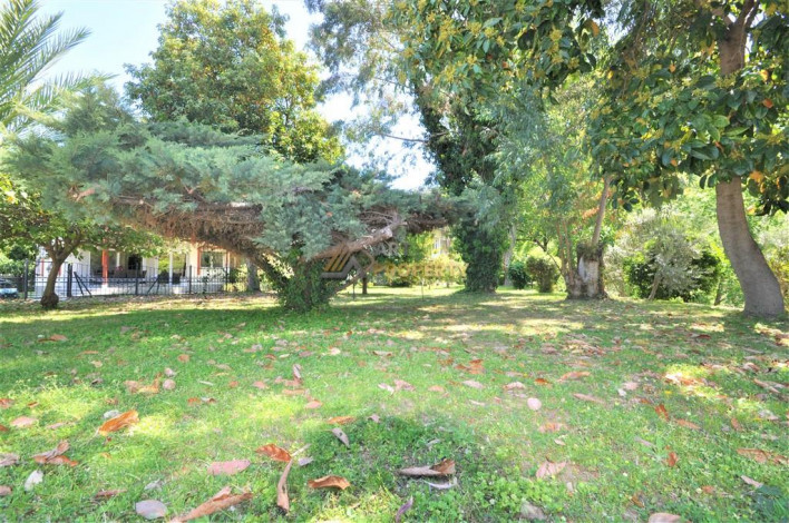 Уютная трехэтажная вилла в районе Дымчай - Ракурс 63