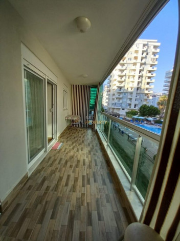 Меблированная двухкомнатная квартира в центре Махмутлара  Алания, 60 м2 - Ракурс 12