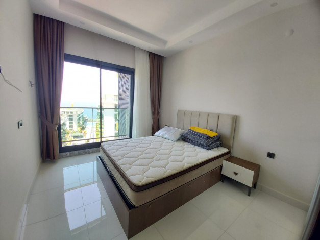 Меблированная квартира планировки 1+1, 70м2 в престижном комплексе, Каргыджак - Ракурс 9