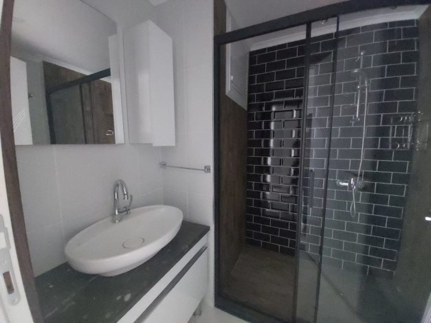 Меблированная квартира планировки 1+1, 65м2 в районе Махмутлар - Ракурс 3