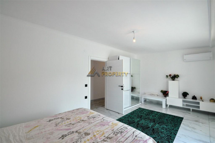 Пентхаус планировки 3+1, 190м2 в живописном районе Авсаллар - Ракурс 17