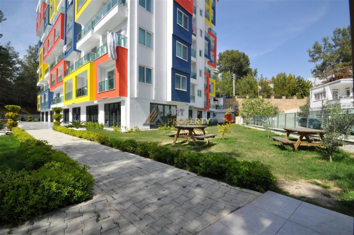 Пентхаус планировки 3+1, 190м2 в живописном районе Авсаллар - Ракурс 28