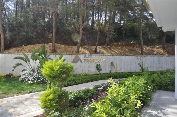 Пентхаус планировки 3+1, 190м2 в живописном районе Авсаллар - Ракурс 32