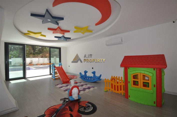 Пентхаус планировки 3+1, 190м2 в живописном районе Авсаллар - Ракурс 34