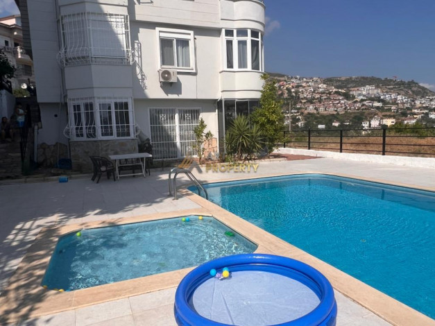 Дуплекс планировки 3+1, 140м2 с видом на море и крепость в центральной части города Аланья - Ракурс 4