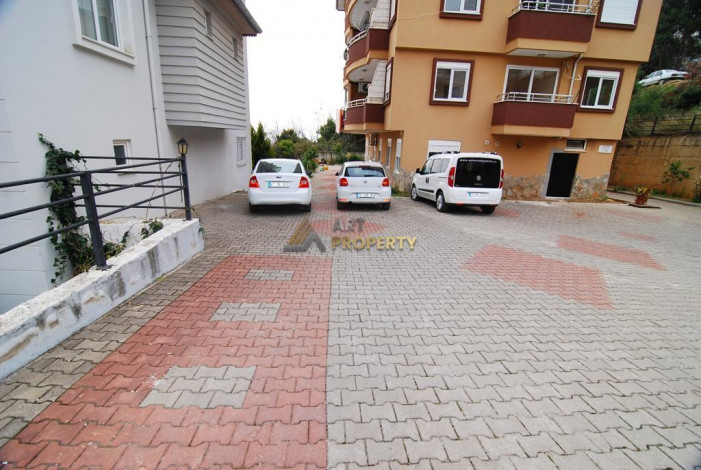 Дуплекс планировки 3+1, 140м2 с видом на море и крепость в центральной части города Аланья - Ракурс 10