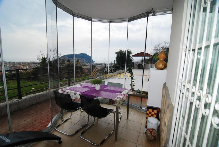 Дуплекс планировки 3+1, 140м2 с видом на море и крепость в центральной части города Аланья - Ракурс 17