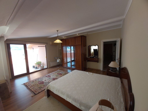 Просторный пентхаус планировки 5+1 в престижном районе Оба - Ракурс 14