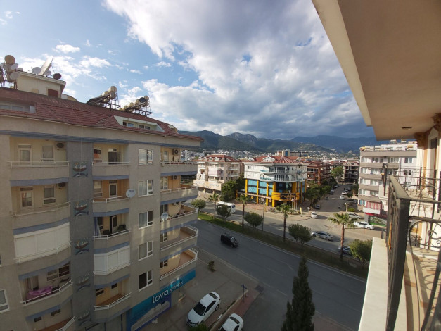 Просторный пентхаус планировки 5+1 в престижном районе Оба - Ракурс 28