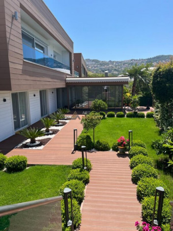 Шикарная вилла планировки 4+1, 300м2 в районе Каргыджак - Ракурс 10