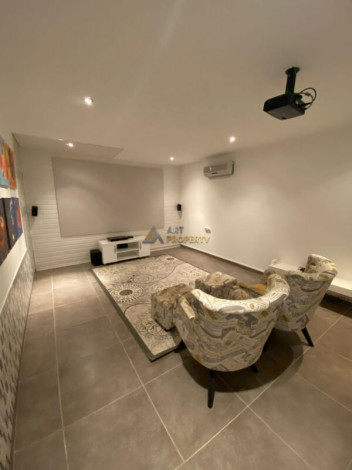 Трехэтажная вилла планировки 5+2, 330м2 в районе Каргыджак - Ракурс 22