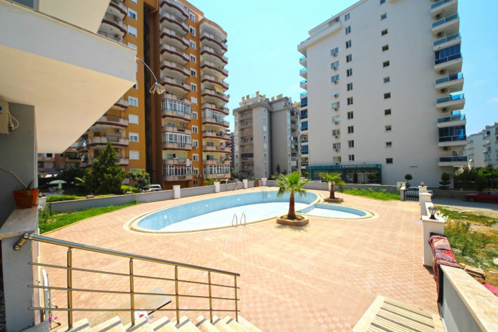 Трехкомнатная квартира с мебелью и техникой в Махмутларе в 550 метрах от моря, 115 м2 - Ракурс 2