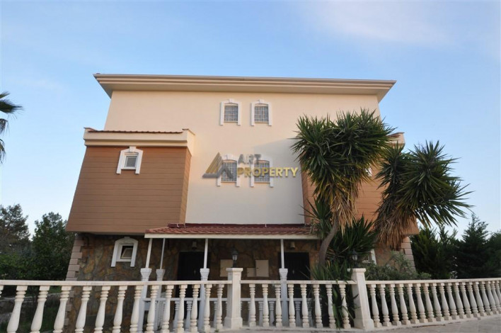 Двухэтажная вилла планировки 3+1, 150м2 в районе Инжекум - Ракурс 9