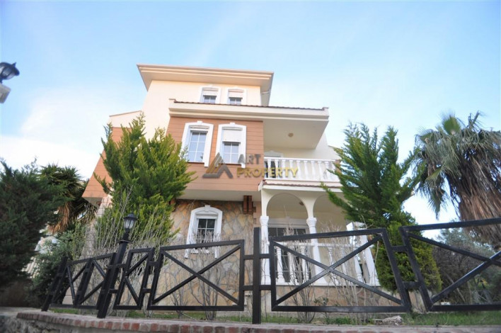 Двухэтажная вилла планировки 3+1, 150м2 в районе Инжекум - Ракурс 10