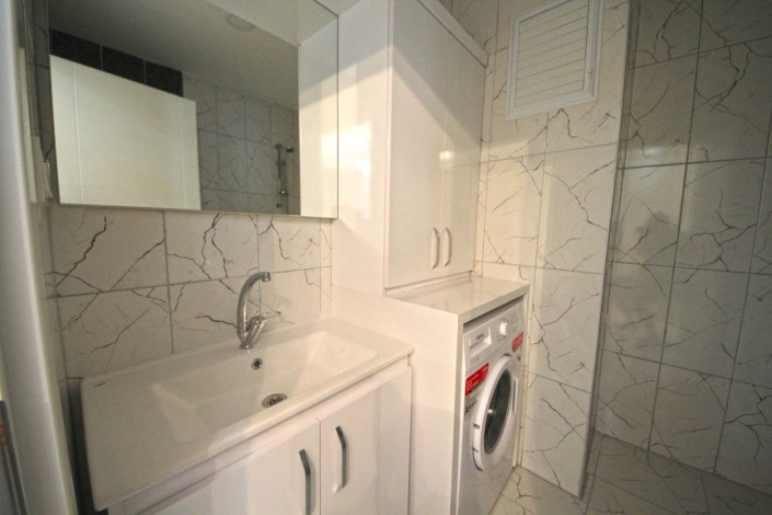 Трехкомнатная квартира с мебелью и техникой в Махмутларе в 550 метрах от моря, 115 м2 - Ракурс 14